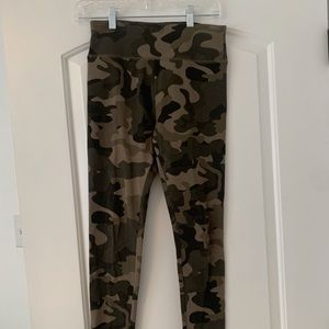 Wild Fable Camo Leggings